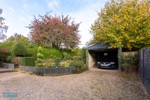 Garage/Parking- click for photo gallery